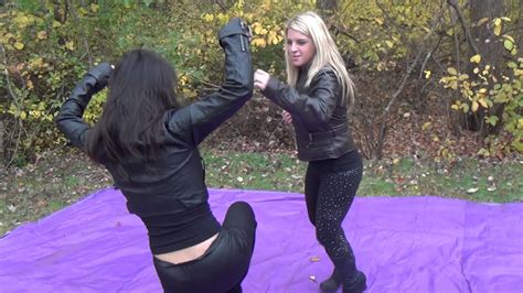 <b>Videos</b> of <b>female wrestling</b>, mixed and catfight available in various formats. . Vids of girls fighting